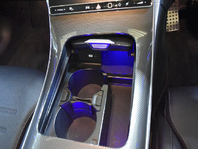 MERCEDES BENZ C CLAS 2022 Image 31