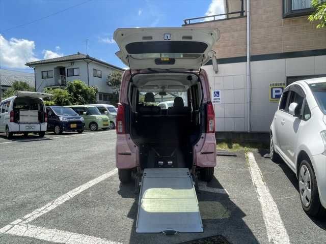 DAIHATSU TANTO 2020 Image 31