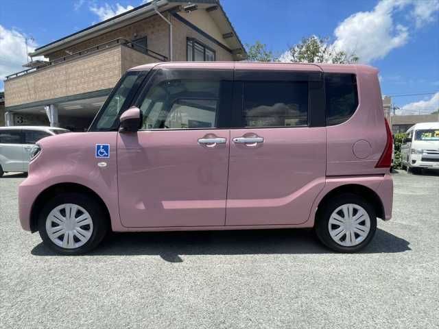 DAIHATSU TANTO 2020 Image 31