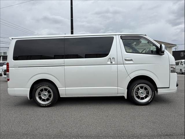 TOYOTA HIACE VAN 4WD 2021 Image 31