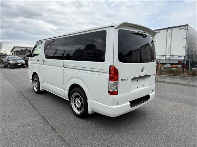 TOYOTA HIACE VAN 4WD 2021 Image 31