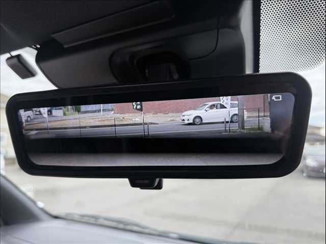 TOYOTA HIACE VAN 4WD 2021 Image 31