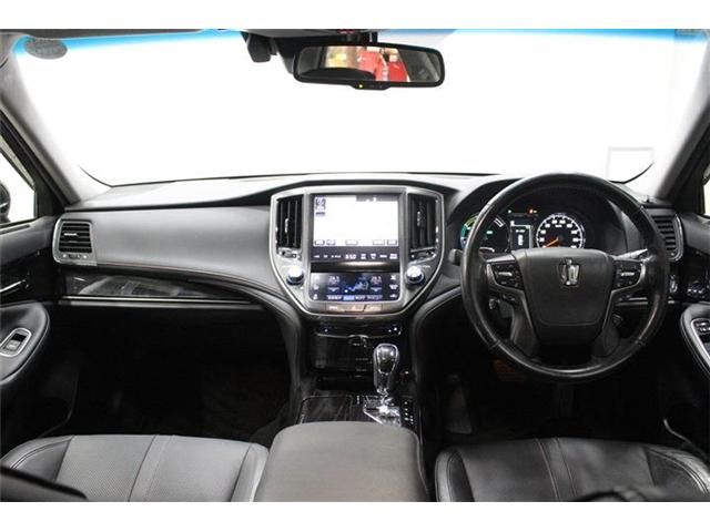 TOYOTA CROWN SEDAN HYBRID 4 2017 Image 31
