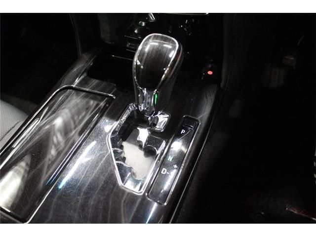 TOYOTA CROWN SEDAN HYBRID 4 2017 Image 31