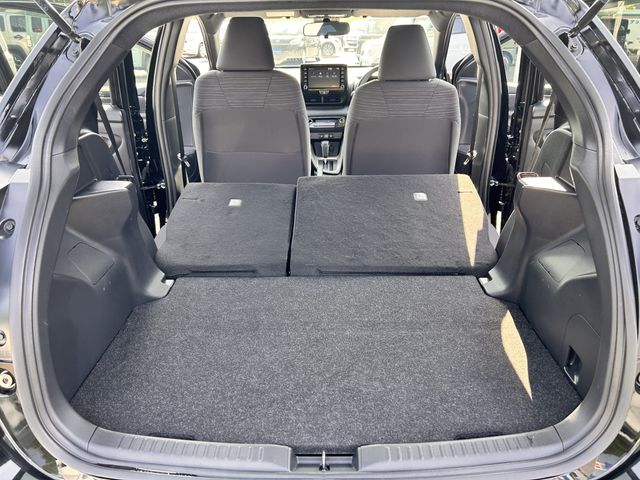 TOYOTA YARIS HYBRID 2022 Image 31