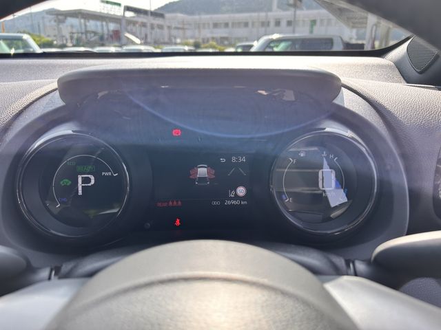 TOYOTA YARIS HYBRID 2022 Image 31