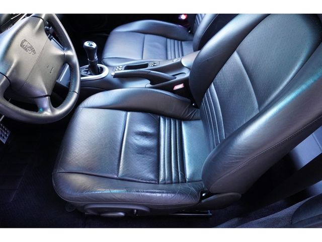 PORSCHE 911 2001 Image 31