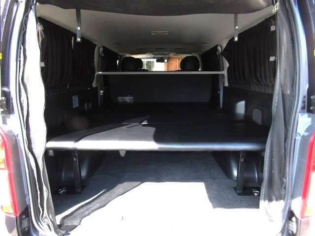 TOYOTA REGIUSACE VAN 2WD 2015 Image 31