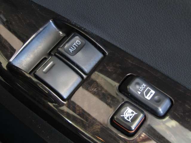 TOYOTA REGIUSACE VAN 2WD 2015 Image 31