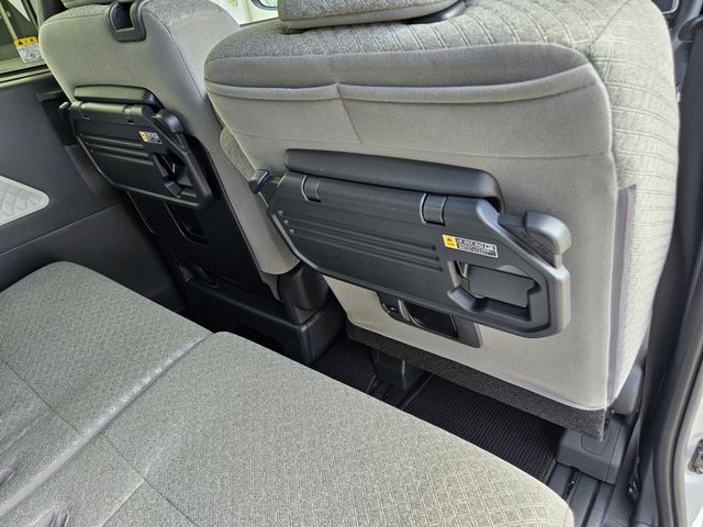 DAIHATSU TANTO 2022 Image 31