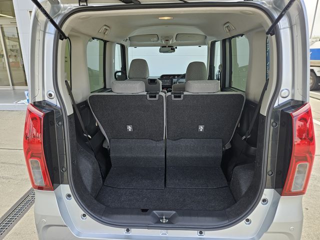 DAIHATSU TANTO 2022 Image 31