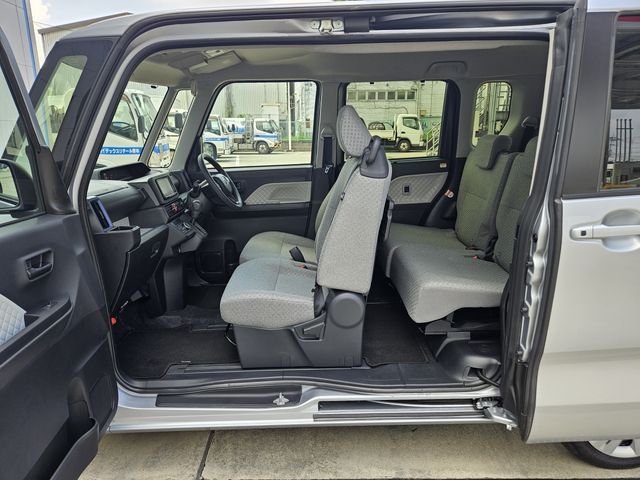 DAIHATSU TANTO 2022 Image 31