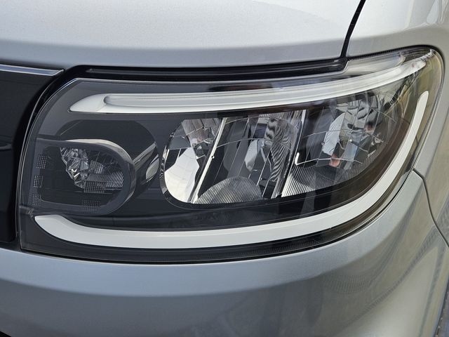 DAIHATSU TANTO 2022 Image 31