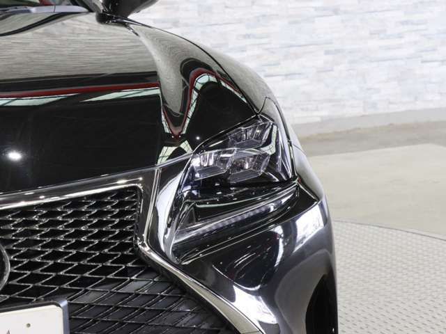 TOYOTA LEXUS RC300H 2015 Image 31