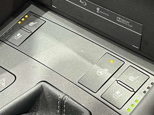 TOYOTA LEXUS RC300H 2015 Image 31