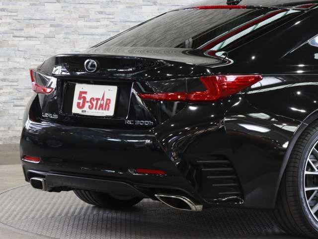 TOYOTA LEXUS RC300H 2015 Image 31