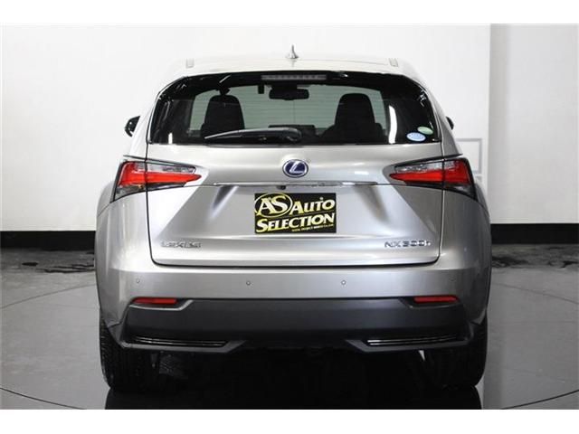 TOYOTA LEXUS NX300H AWD 2015 Image 31