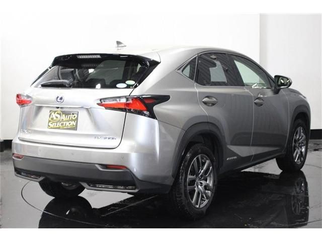 TOYOTA LEXUS NX300H AWD 2015 Image 31
