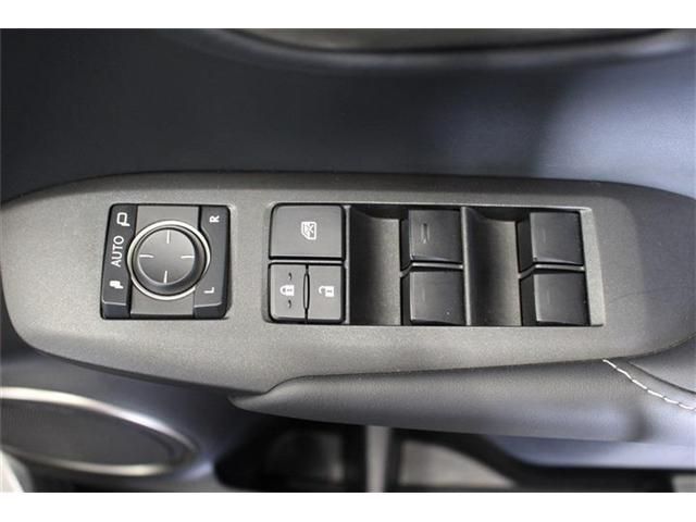 TOYOTA LEXUS NX300H AWD 2015 Image 31