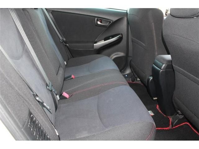 TOYOTA PRIUS 2012 Image 31