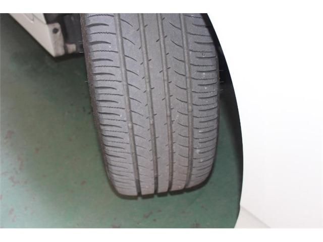 TOYOTA PRIUS 2012 Image 31