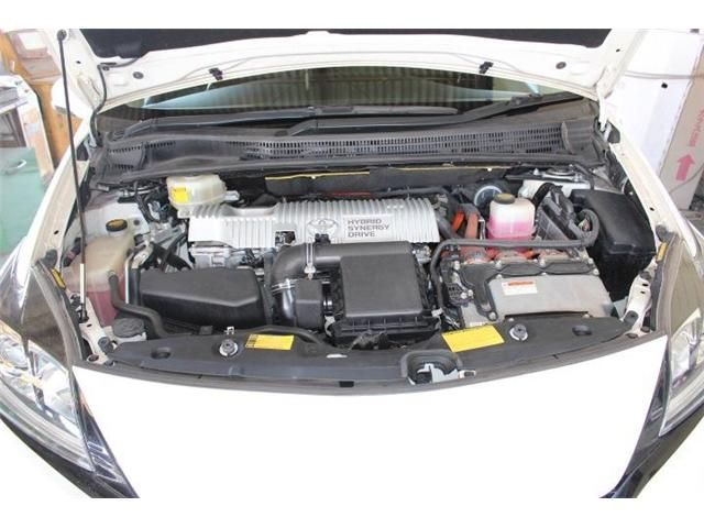 TOYOTA PRIUS 2012 Image 31