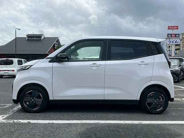 NISSAN SAKURA 2023 Image 31