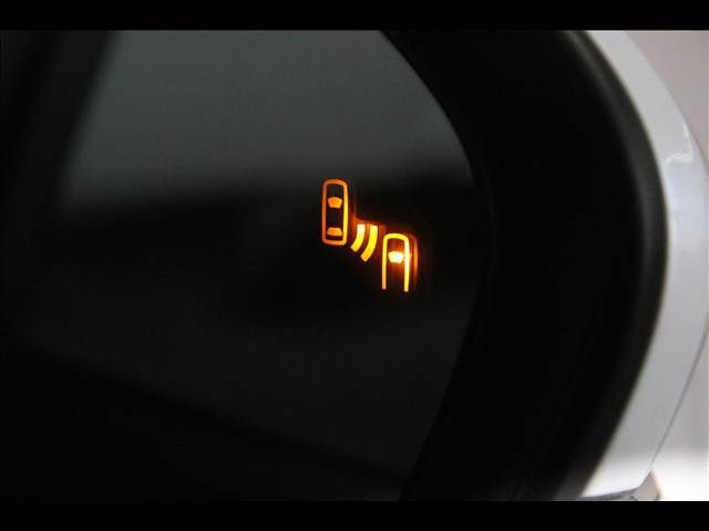 TOYOTA PRIUS PHV 2020 Image 31