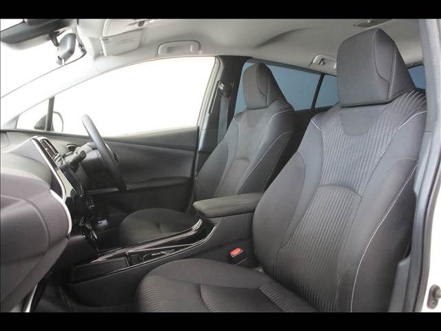 TOYOTA PRIUS PHV 2020 Image 31