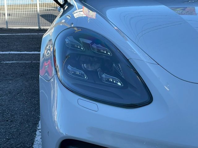 PORSCHE PANAMERA 2018 Image 31