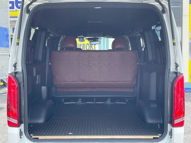 TOYOTA HIACE VAN 4WD 2023 Image 31