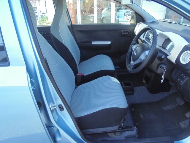 MAZDA CAROL  4WD 2015 Image 31