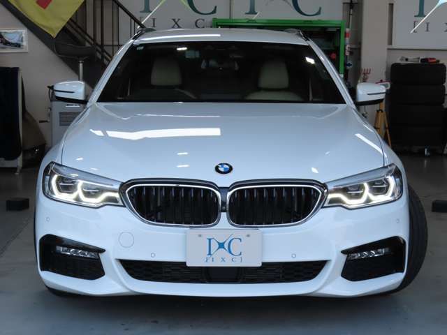 BMW 5SERIES TOURING 2017 Image 31