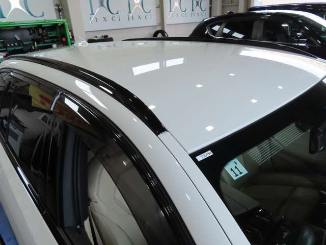 BMW 5SERIES TOURING 2017 Image 31