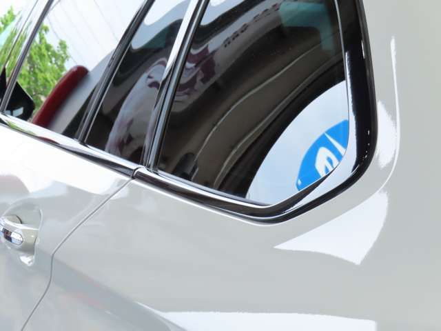 BMW 5SERIES TOURING 2017 Image 31