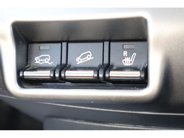 SUZUKI HUSTLER 4WD 2016 Image 31