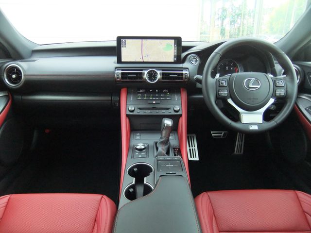 TOYOTA LEXUS RC350 2023 Image 31