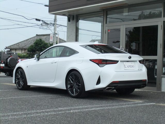 TOYOTA LEXUS RC350 2023 Image 31