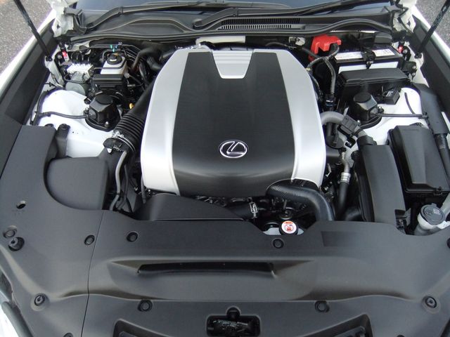 TOYOTA LEXUS RC350 2023 Image 31