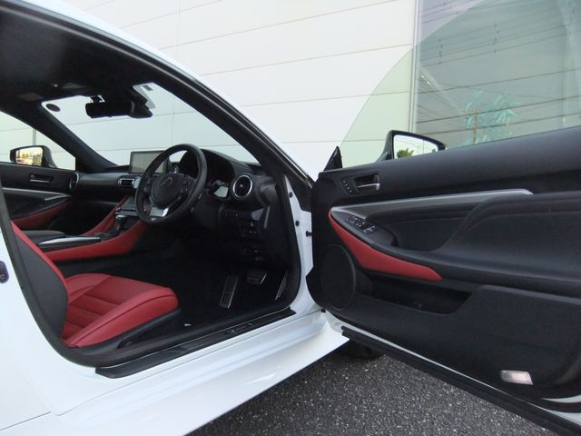 TOYOTA LEXUS RC350 2023 Image 31