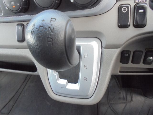 MITSUBISHI CANTER 2019 Image 31