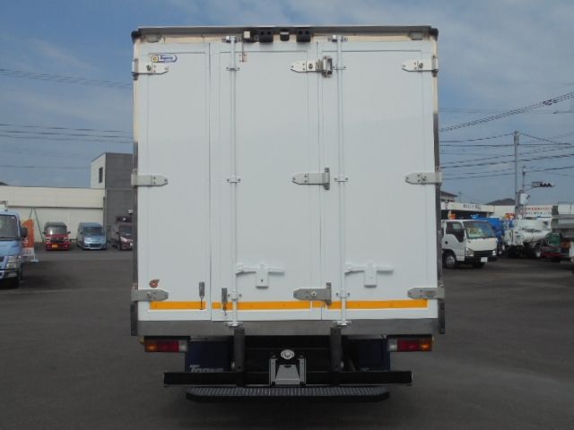 MITSUBISHI CANTER 2019 Image 31