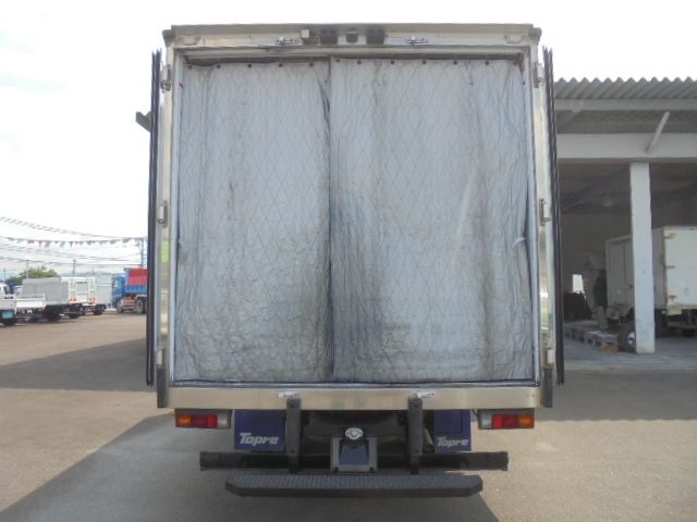 MITSUBISHI CANTER 2019 Image 31