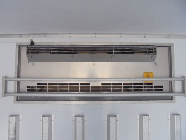 MITSUBISHI CANTER 2019 Image 31