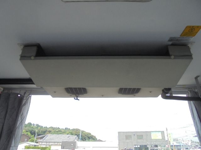 MITSUBISHI CANTER 2019 Image 31