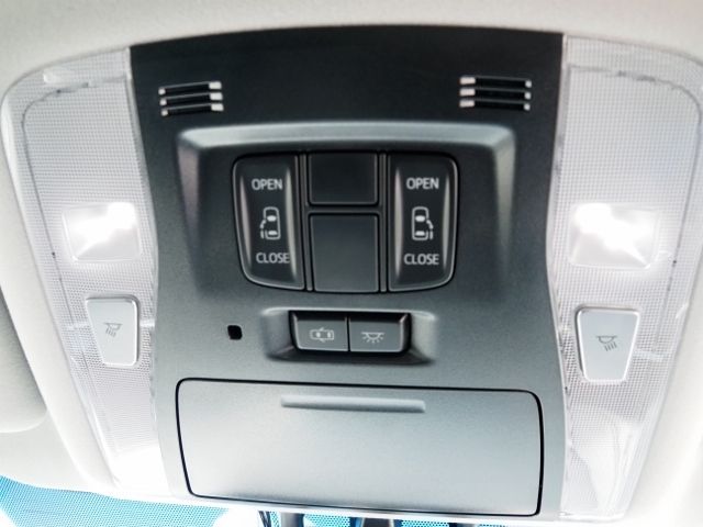 TOYOTA ALPHARD HYBRID 4WD 2016 Image 31