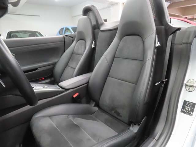 PORSCHE BOXSTER 2015 Image 31