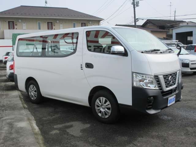NISSAN NV350 CARAVAN 4WD 2020 Image 31