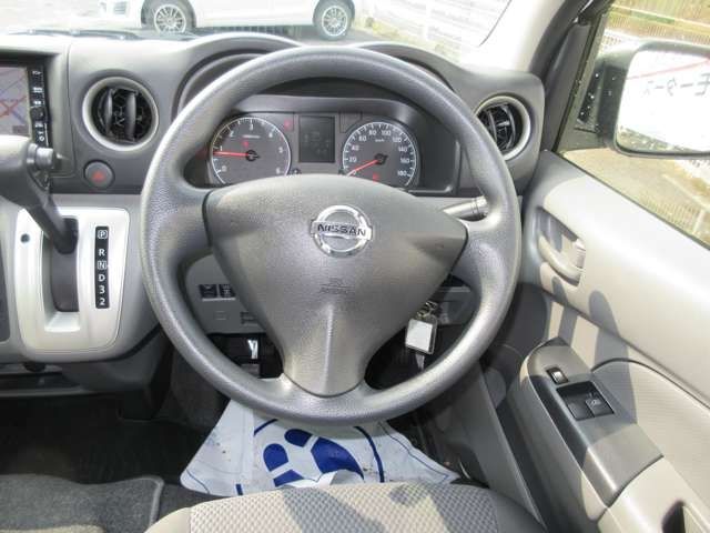 NISSAN NV350 CARAVAN 4WD 2020 Image 31