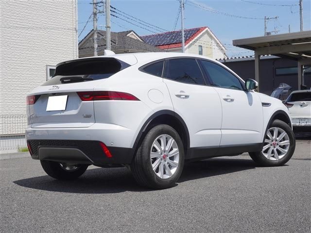 JAGUAR E-PACE 2018 Image 31